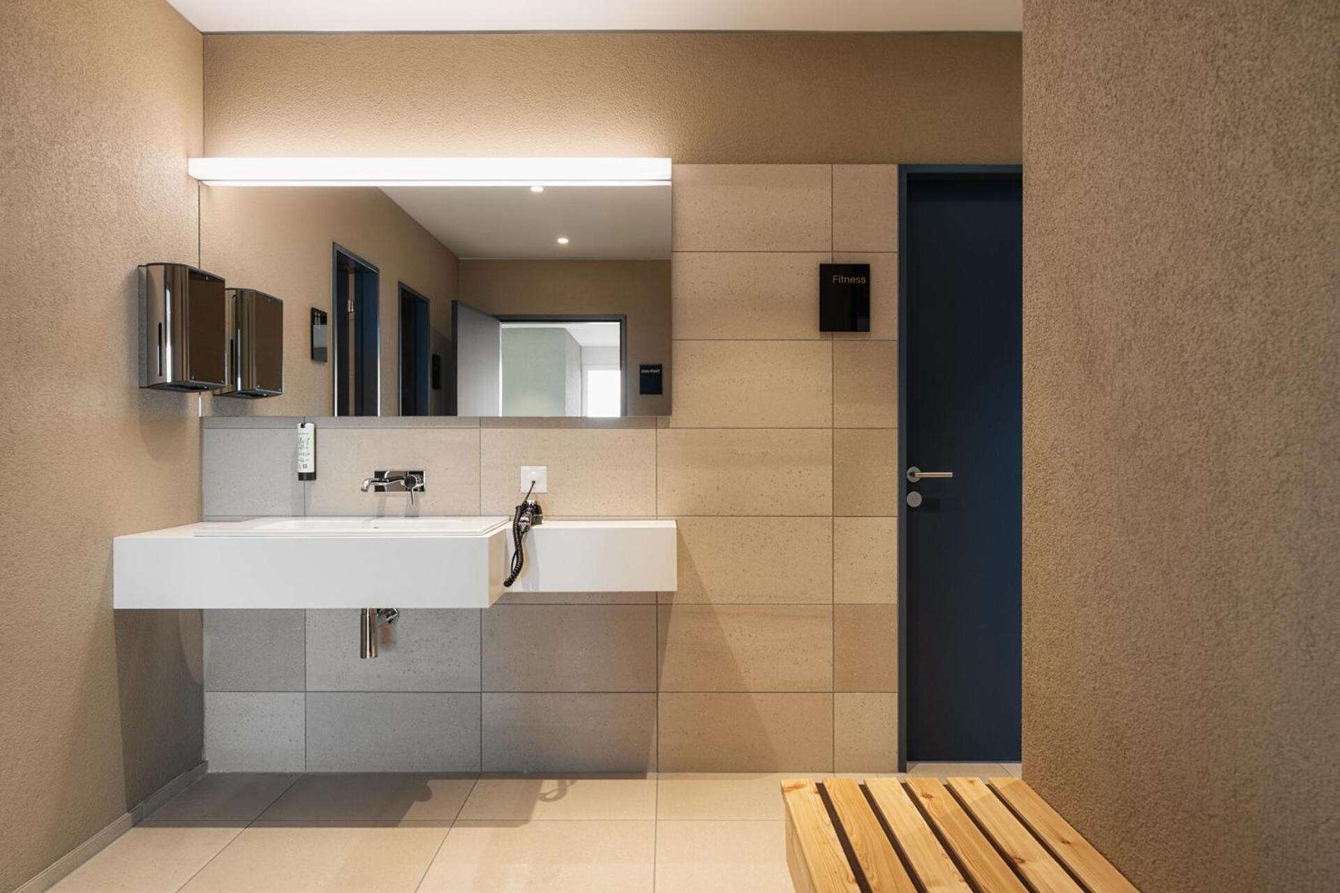 B-Smart Hotel ארבון מראה חיצוני תמונה